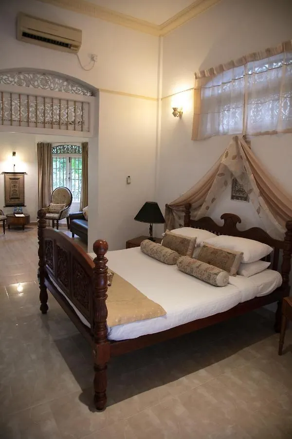 Manor House-Kandy Hotel