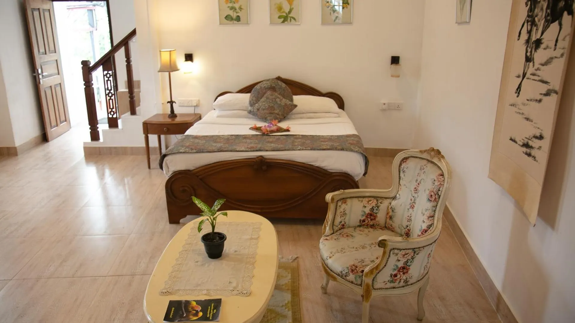 Manor House-Канди 3*, Канди Шри-Ланка